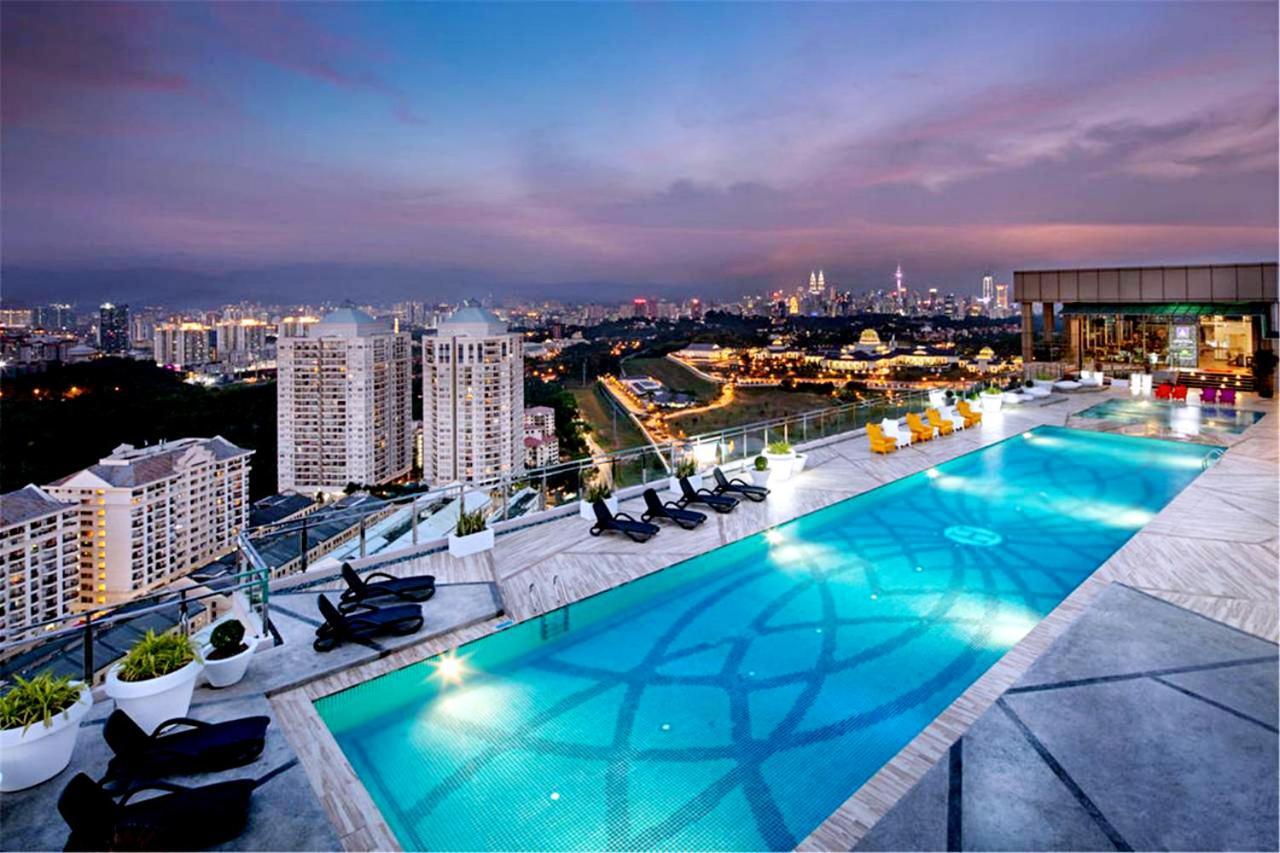 Sky Pool Elegant Suite @ Sri Hartamas Kuala Lumpur Exterior foto